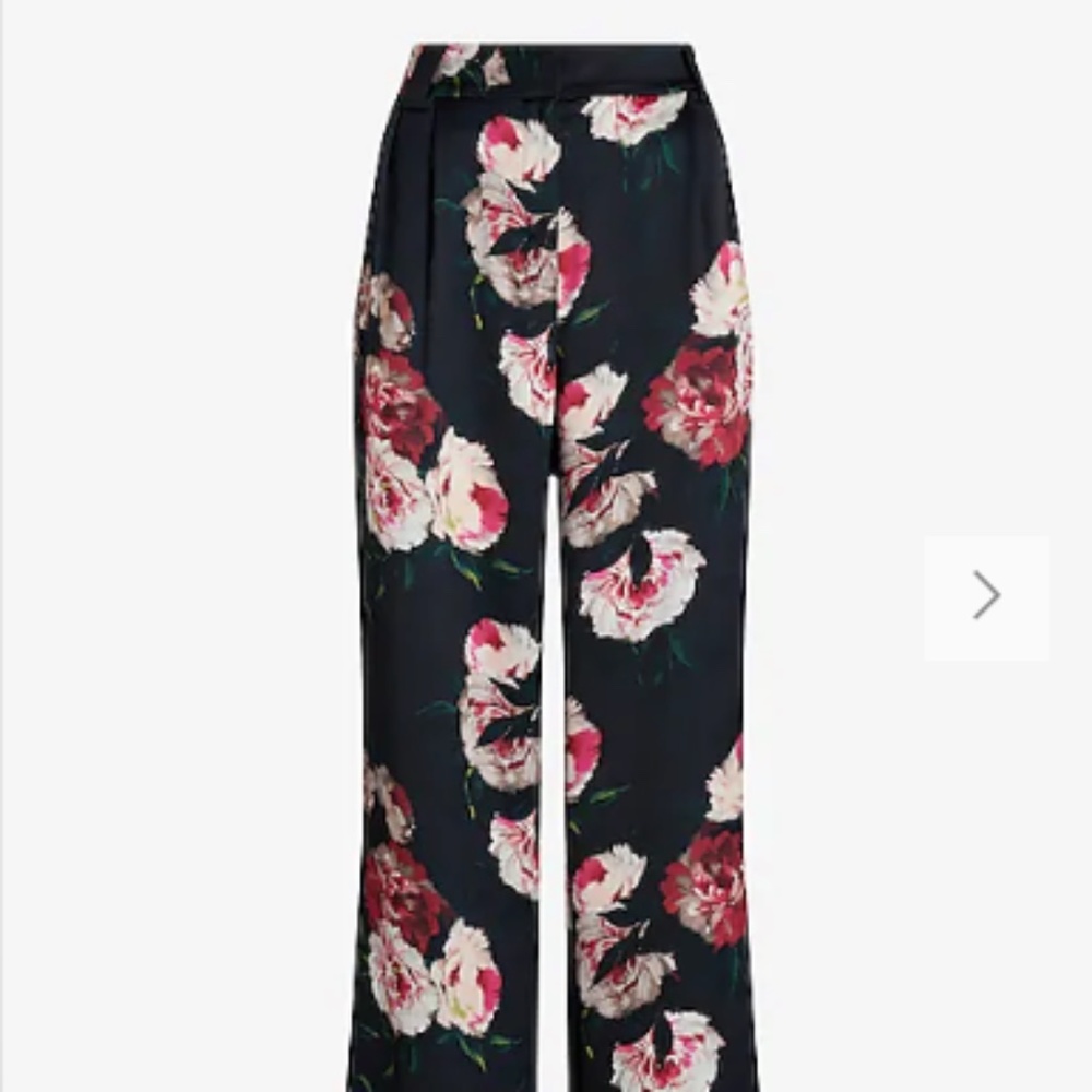 Express: Stylist High Waisted Satin Floral Pleated Wide Leg Pant: 4L NEVER WORN!